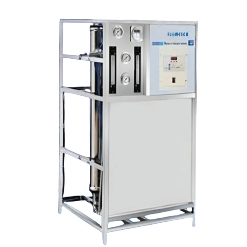 FlowTech commercial RO plant, control panel detail